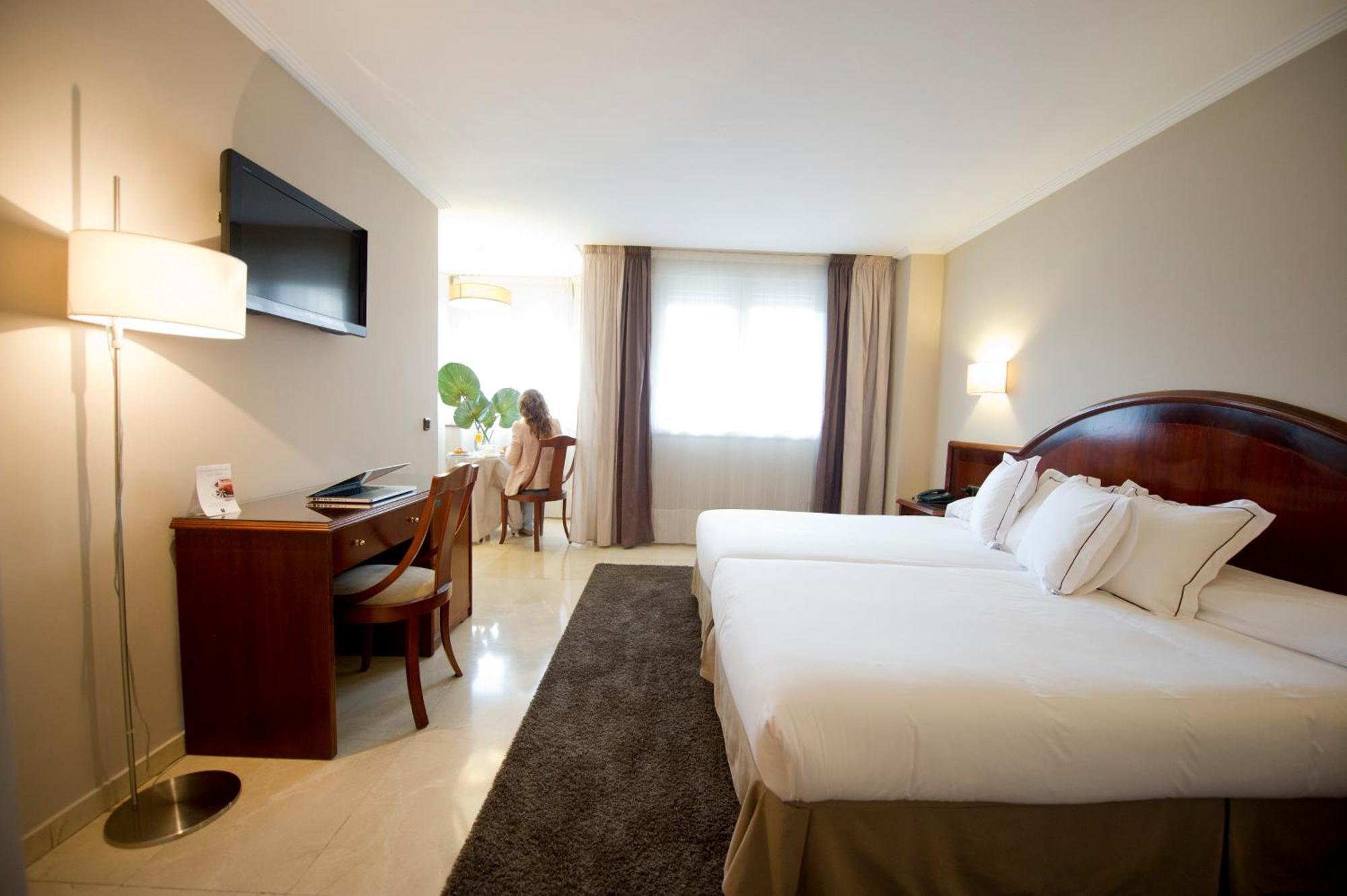 Hotel San Pedro Langreo Εξωτερικό φωτογραφία
